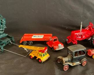 Vintage Toy Vehicles 