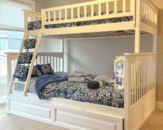 White Bunk Bed With Trundle 