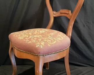 Antique French Style Chair 