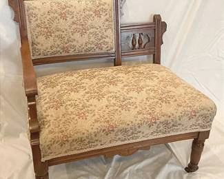 Victorian Settee 