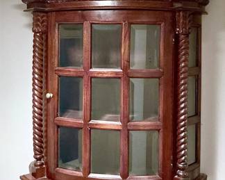 004 Curved Door Curio