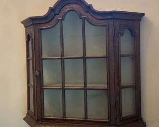 Display Cabinet 