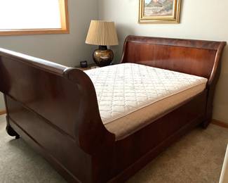 Sleigh Bed Full Size Mattress