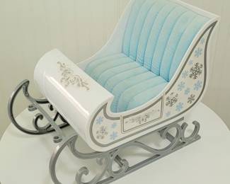 Adorable Winter Sleigh