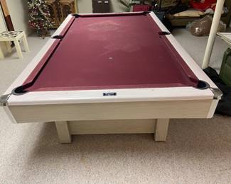 Brunswick Billiards Pool Table