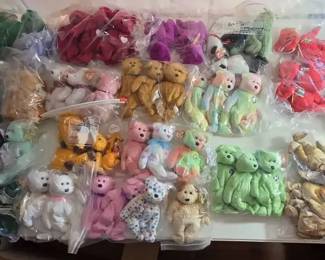 Beanie Babies 116 with 2 Princess Diana Bears