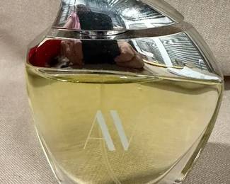 AV By Adrienne Vittadini 