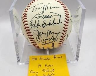 JOE DIMAGGIO SIGNED FIRST DAY COVER. PSA