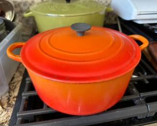 Le Creuset flame orange dutch oven.....