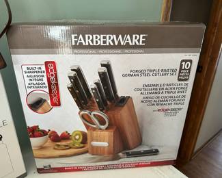 Farberware knife set