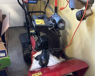 Toro snow thrower.....