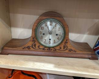 Mantle clock