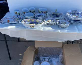 Cafe Frenzy Complete Italian Dishware Set