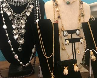 Joan Rivers eggs, more vintage jewelry