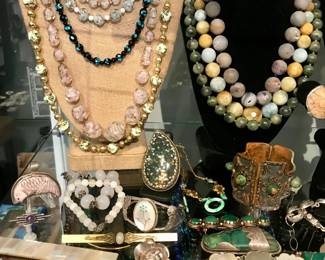 Vintage Jewelry