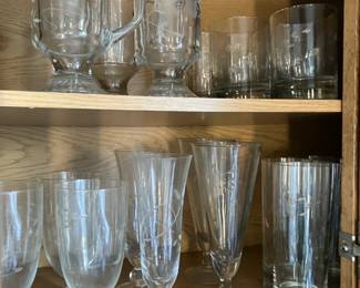 Glassware set