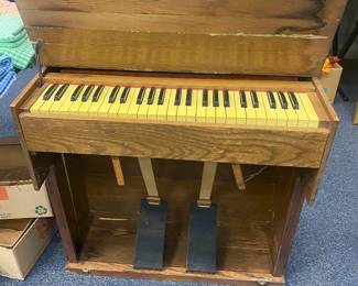 Antique Estey Portable Pump Organ used by Chaplains during WWII