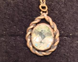14K pendant 