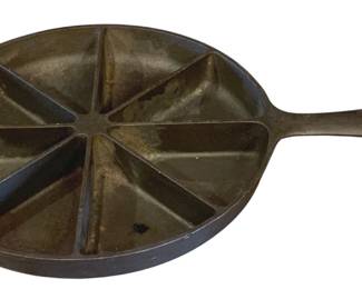 77 - Cast Iron Cornbread Skillet - 9"
