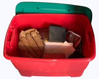 542 - Bin of Assorted Items
