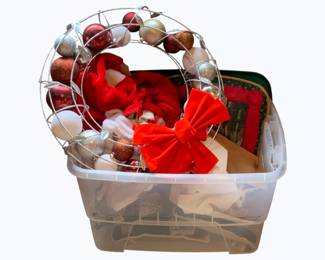 537 - Bin of Assorted Items
