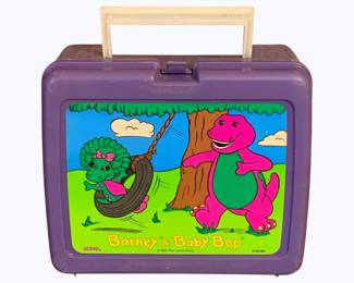 199 - Vintage Barney Plastic Lunchbox - 9 x 4 x 8