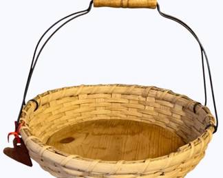 160 - Basket - Signed - 11 x 9