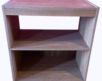 130 - Rolling Stand - 25 x 15 x 30.5
