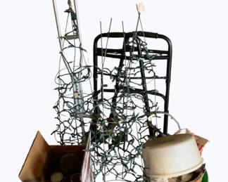 575 - Assorted Items
