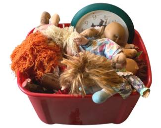 569 - Bin of Assorted Items
