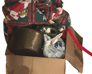 511 - Box of Assorted Items
