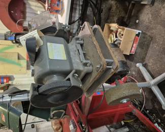 Bench Grinder Combo Unit with Scotchguard wheel