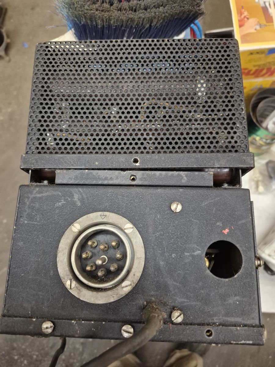 Old Army DC-AC-DC Vibrator Converter for Tube Gear. HEAVY