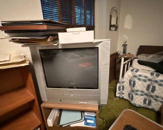 Vintage Toshiba TV with build in DVD player