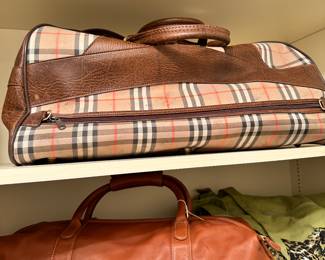 Burberry carry all, coach weekender