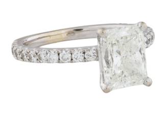 14k gold 2.01 carat center Diamond Ring
