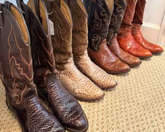 Leather men’s cowboy boots
