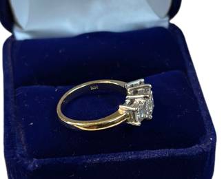 Stunning 14k gold thick band diamond ring