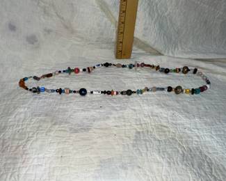 Multi Beaded Necklace $4.00