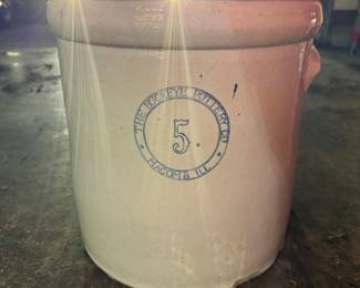 The Buckeye Pottery Co. Macomb IL 5 Crock, has chipping on base $40.00