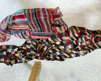 2 Echo Scarves $10.00