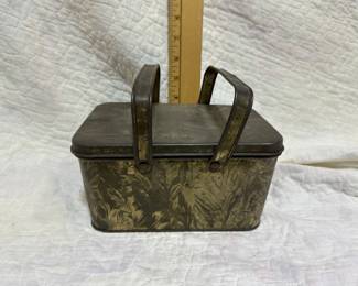 Sewing Box $10.00