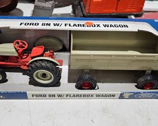 FORD TRACTOR AND WAGON TOY