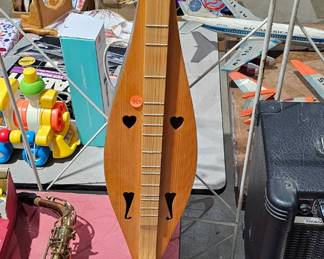 DULCIMER