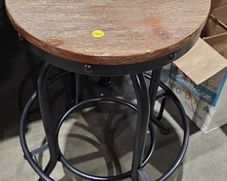 WOOD AND METAL STOOL