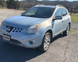 NISSAN ROGUE