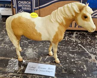 BREYER HORSE