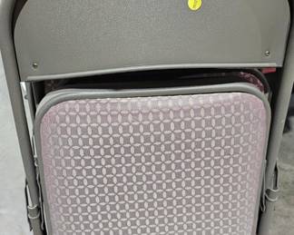 FOLDING CHAIR LOT