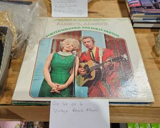 VINTAGE RECORD ALBUM DOLLY PARDON / PORTER WAGONER