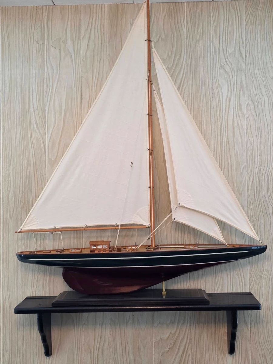 Large model sailboat